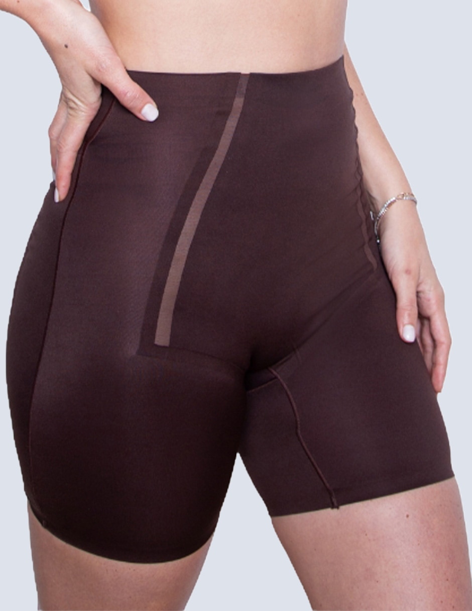 Faja tipo short con compresión media para mujer