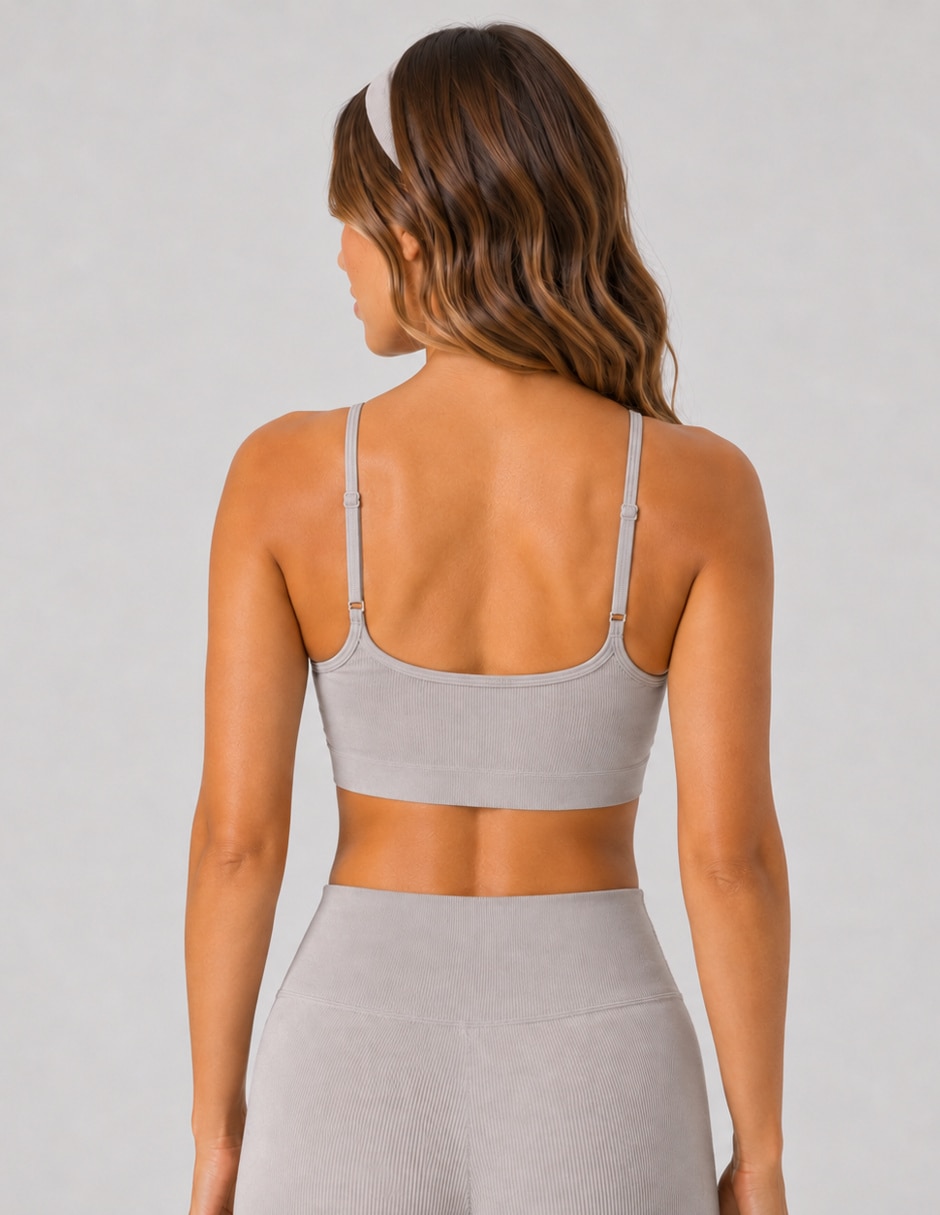 Top cuello (si aplica) Redondo escote (si aplica) Regular tirante (si aplica) Ajustable 3